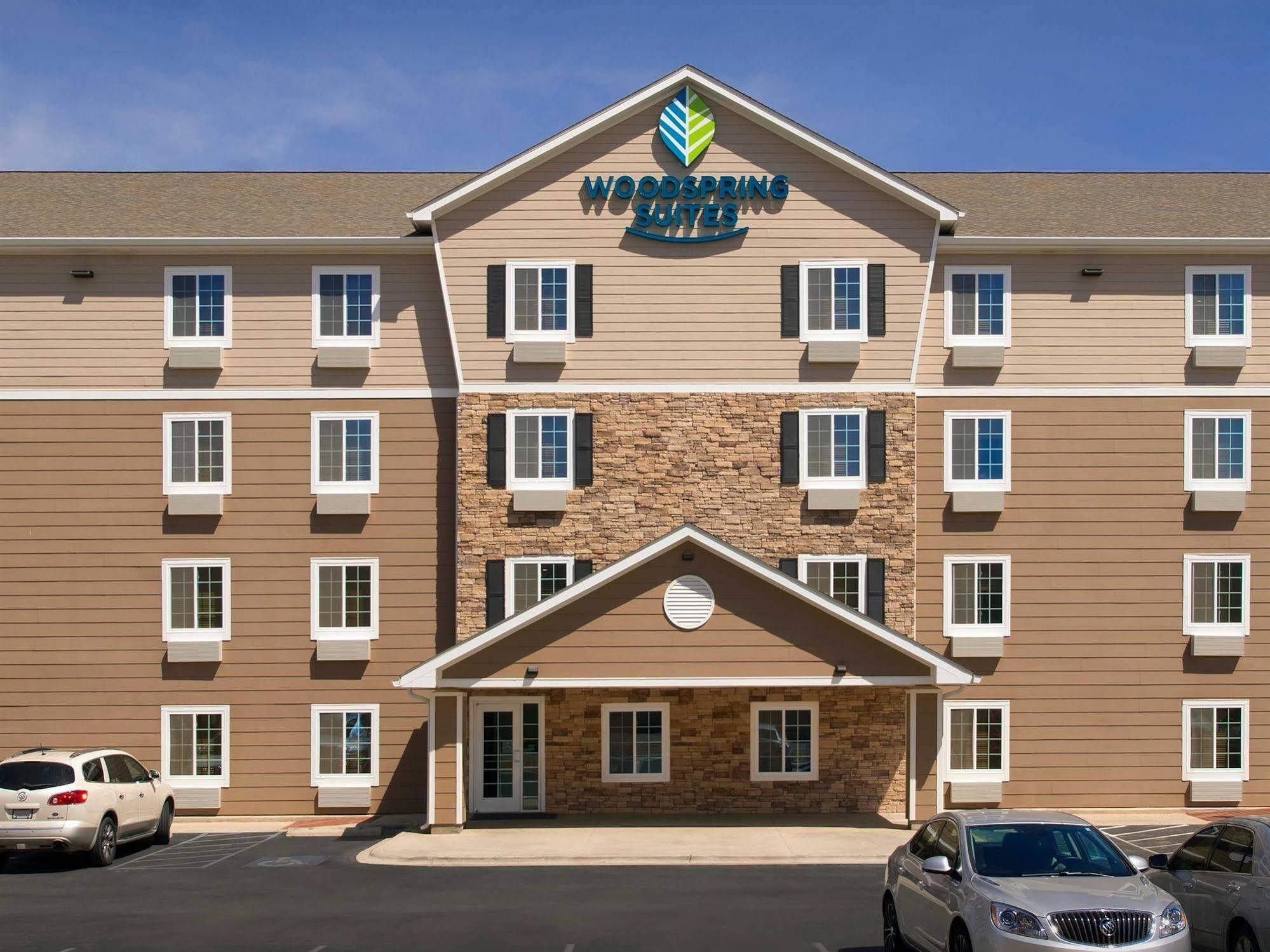 Woodspring Suites Odessa Exterior photo